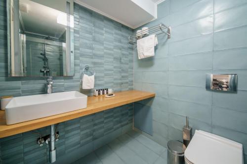 Ένα μπάνιο στο Chios City Inn