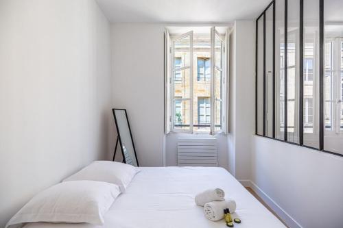 GuestReady - A bright minimalism in the centre