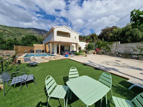 Imagen de la galería de Appartement Piovanacce - T3 avec pisicne privée 10min de Saint-Florent, en Barbaggio