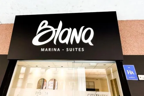 Blanq Marina Suites photo 24