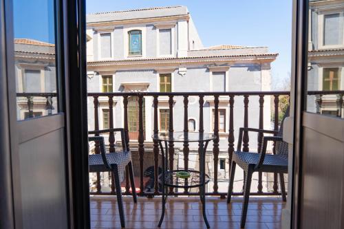 Balkón nebo terasa v ubytování Sicily in Home Centro Catania Pescheria