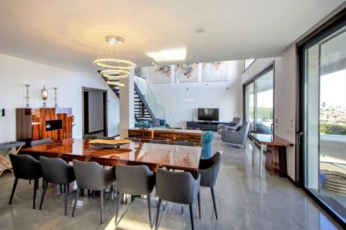 Luxury Modern Villa ÁGUIA MAR Stunning Sea View