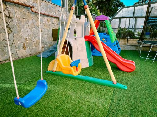 Aire de jeux pour enfants de l'établissement Hotel Bello by Ostello Bello