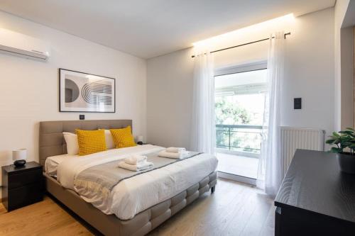 Bloom - Luxury 2-Bedroom Apartment in Athens