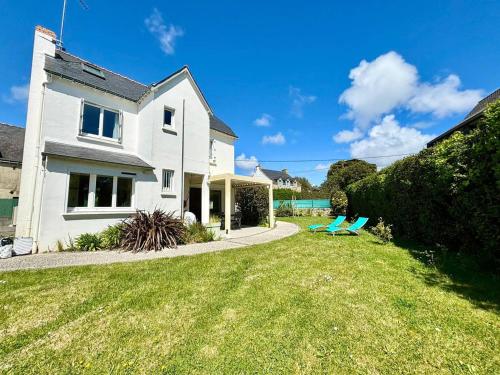 Maison 4 pièces tout confort avec jardin et terrasse près de la plage et des commerces - FR-1-377-31