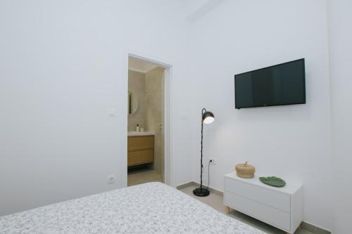 Μια τηλεόραση ή/και κέντρο ψυχαγωγίας στο Apartmani Vrlika