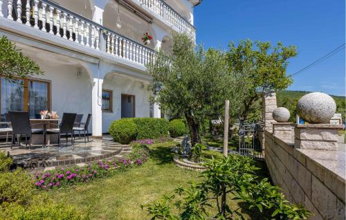 Nice Apartment In Crikvenica