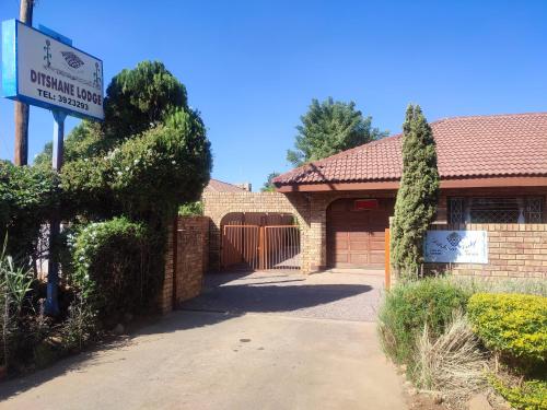 Afbeelding uit fotogalerij van Ditshane Lodge in Gaborone