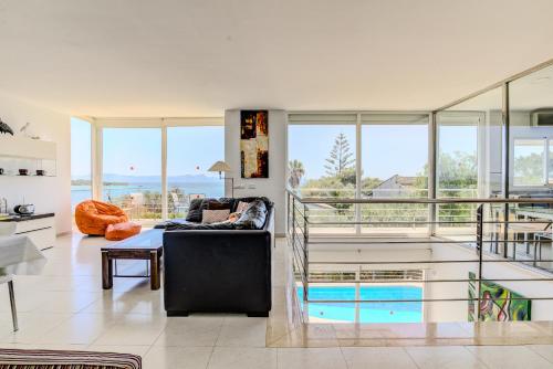 Villa Vistafar by Rentallorca