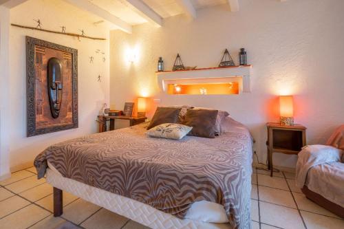 Ένα ή περισσότερα κρεβάτια σε δωμάτιο στο Bed and Bourgogne