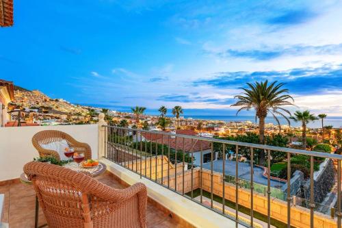 Villa Costa Adeje by Villa Plus