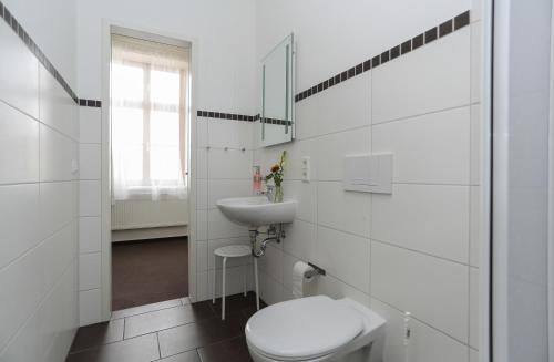 Bilik mandi di BEWOS Gästehaus