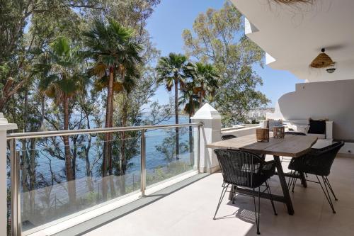 Apartment Alegro - gerenoveerd appartement direct aan zee