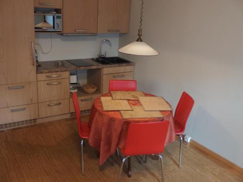 Nhà bếp/bếp nhỏ tại Estinn Apartment