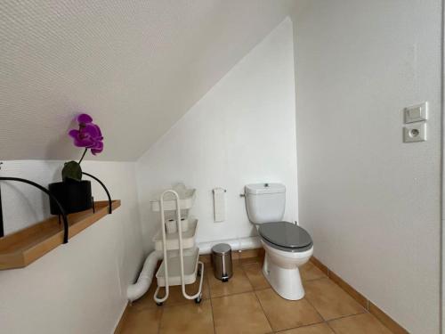 Ένα μπάνιο στο Loft de Villeneuve - 6 Pers