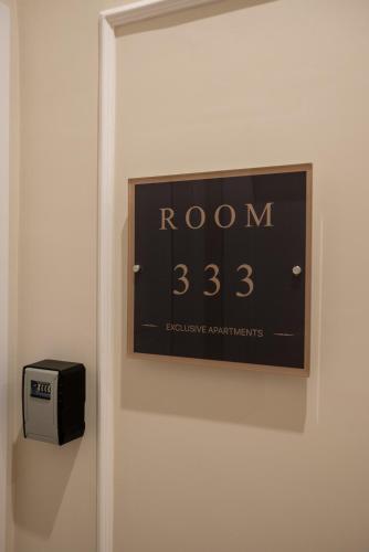 SUITE 33