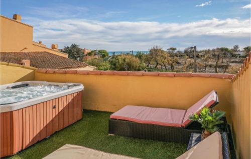 Lovely Home In Agde With Wifi