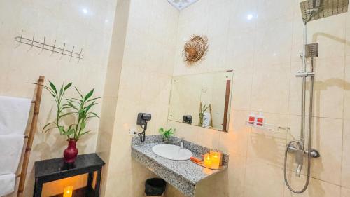 Ένα μπάνιο στο Central Privilege Hotel