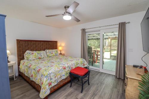 Postel nebo postele na pokoji v ubytování St Augustine Beach & Tennis Resort 807