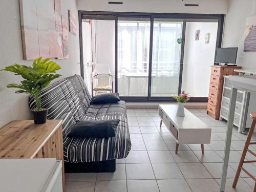 Studio Le Sunset-Cap Sud-16 by Interhome