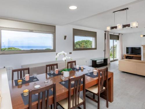 Villa Palmbeach by Interhome