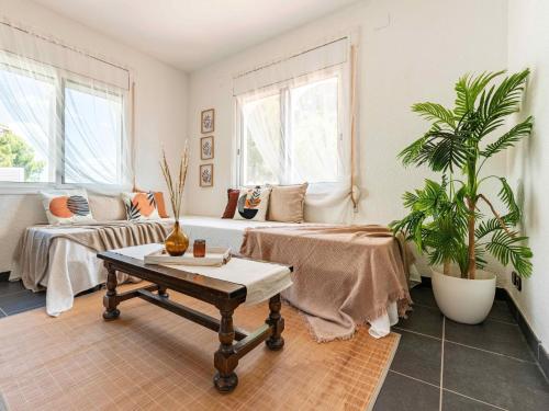 Fotografie z fotogalerie ubytování Holiday Home Sol by Interhome v destinaci Les tres Cales