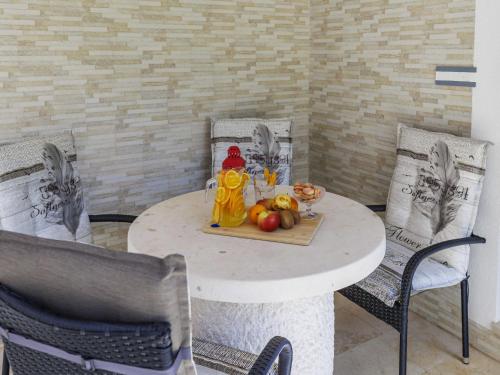 Holiday Home Dragica by Interhome