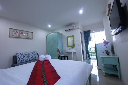 Gallery image of Privacy Residence Lopburi in Lop Buri
