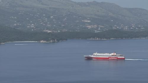 Imagen de la galería de Heksamil Hotel, en Ksamil