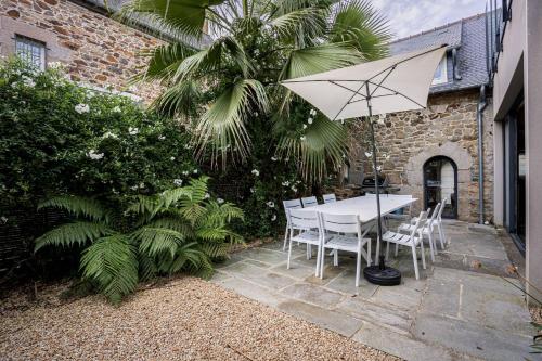 Gallery image of La villa du port, La villa du port - pool and spa in Perros-Guirec