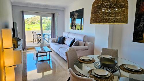 Calanova Grand Golf Residence