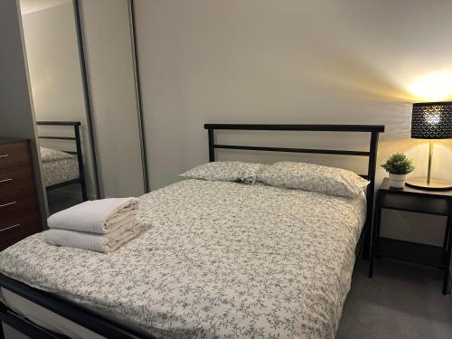 Postel nebo postele na pokoji v ubytování Luxury Modern Apartment-Flat London