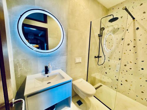 Koupelna v ubytování Apartments Lungo Mare