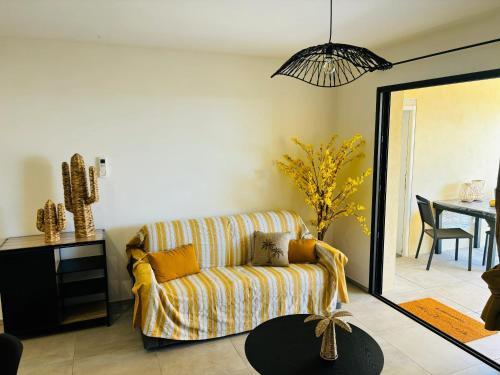 Appartement moderne à Ajaccio de 45 m² avec terrasse vue mer