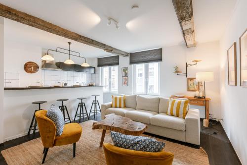 Posezení v ubytování Right In The City Center Your Ghent Getaway