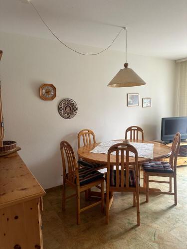 Appartement avec grande terrasse Loèche les Bains