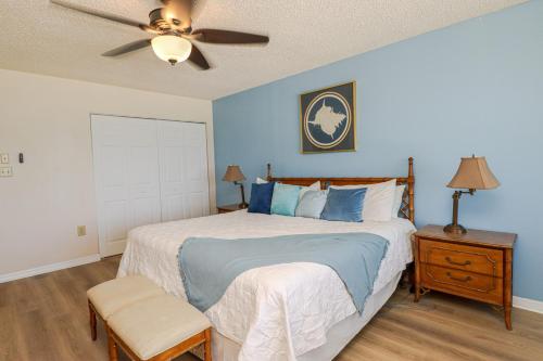 Cama o camas de una habitación en Sand Dollar 3-405