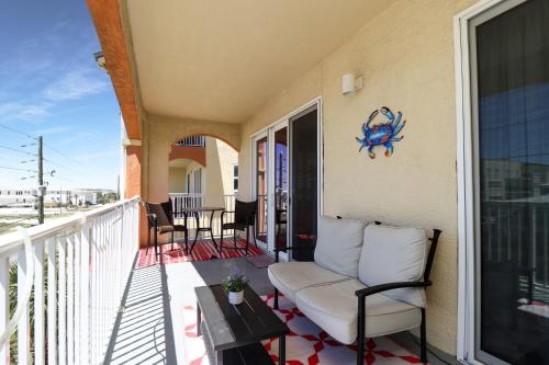 Μπαλκόνι ή βεράντα στο Summerhouse 305 - Harvesting Sunshine II by Pristine Properties Vacation Rentals