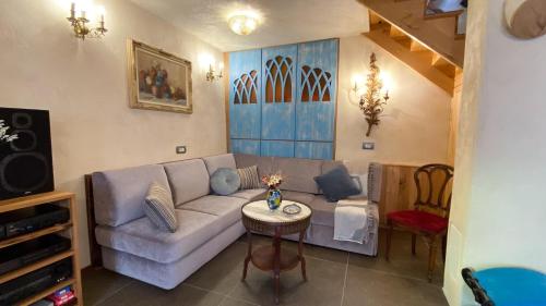Χώρος καθιστικού στο Krasna Hiška - Authentic Heritage Home