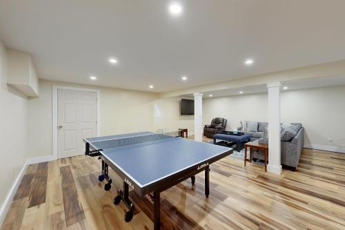 Stolní tenis v ubytování Set Sail nebo okolí