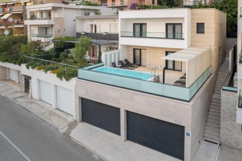 Luxury villa with a swimming pool Makarska - 23218