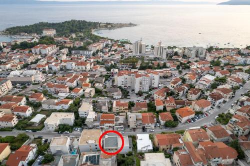 Imagen de la galería de Luxury villa with a swimming pool Makarska - 23218, en Makarska