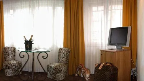 Hotel Le Festival photo 3