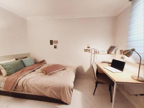 Кровать или кровати в номере Open stay
