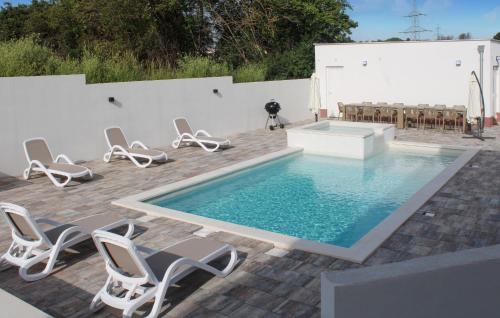 Beautiful Home In Pula