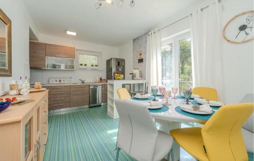 Beach Front Home In Zadar