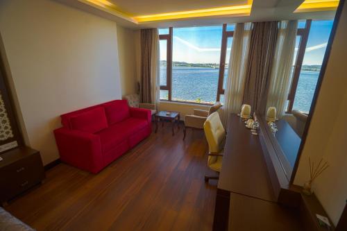 Gambar di galeri bagi Sea Golden Hotel di Darıca