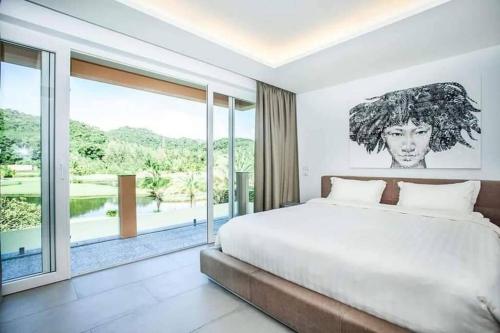 Katil atau katil-katil dalam bilik di Stylish Pool Villa 63F - Koh Chang