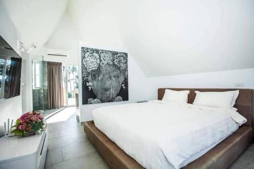 Katil atau katil-katil dalam bilik di Stylish Pool Villa 63F - Koh Chang