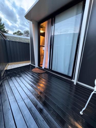 A balcony or terrace at Stylish tiny home in Melton west